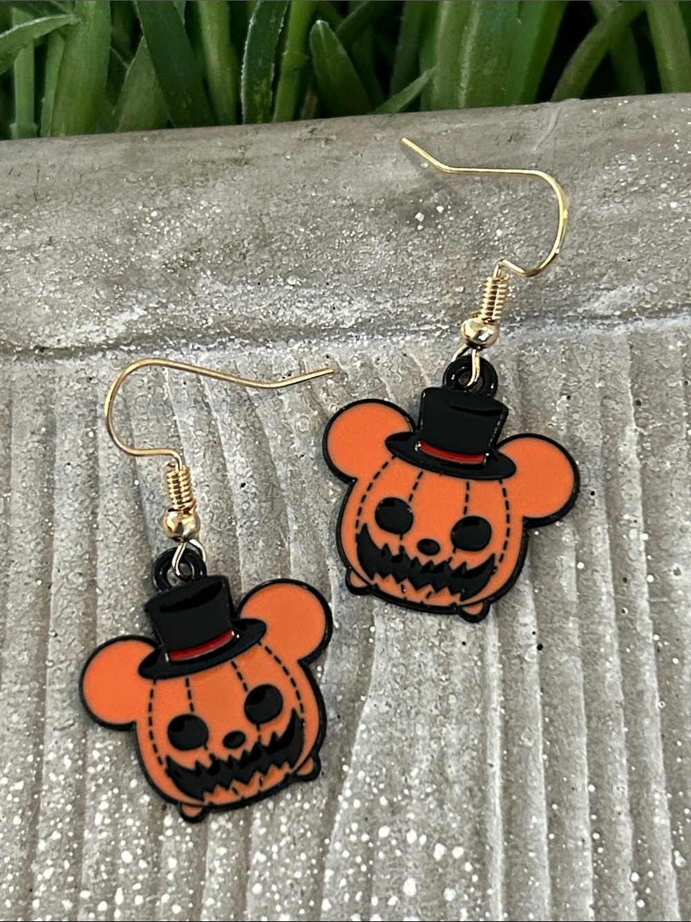 Halloween Pumpkin Jack o lantern face Dangle Earrings - Orange black on j hook